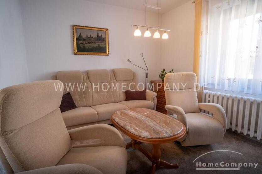 MöbliertFurnished Reihenhaushaus mit Grundstück in Dresden-Niedersedlitz max. 3 Personen