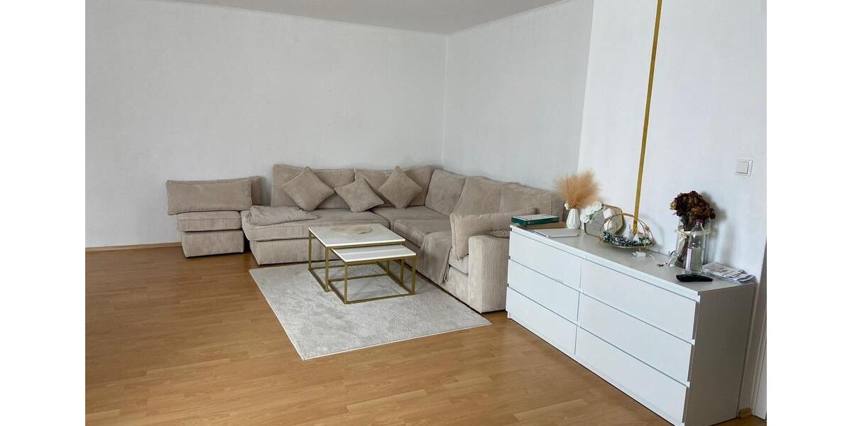 Etagenwohnung Langenhagen Brink - 3 Zimmer, 73 m&sup2;, 690&euro; | Angebot:25402899