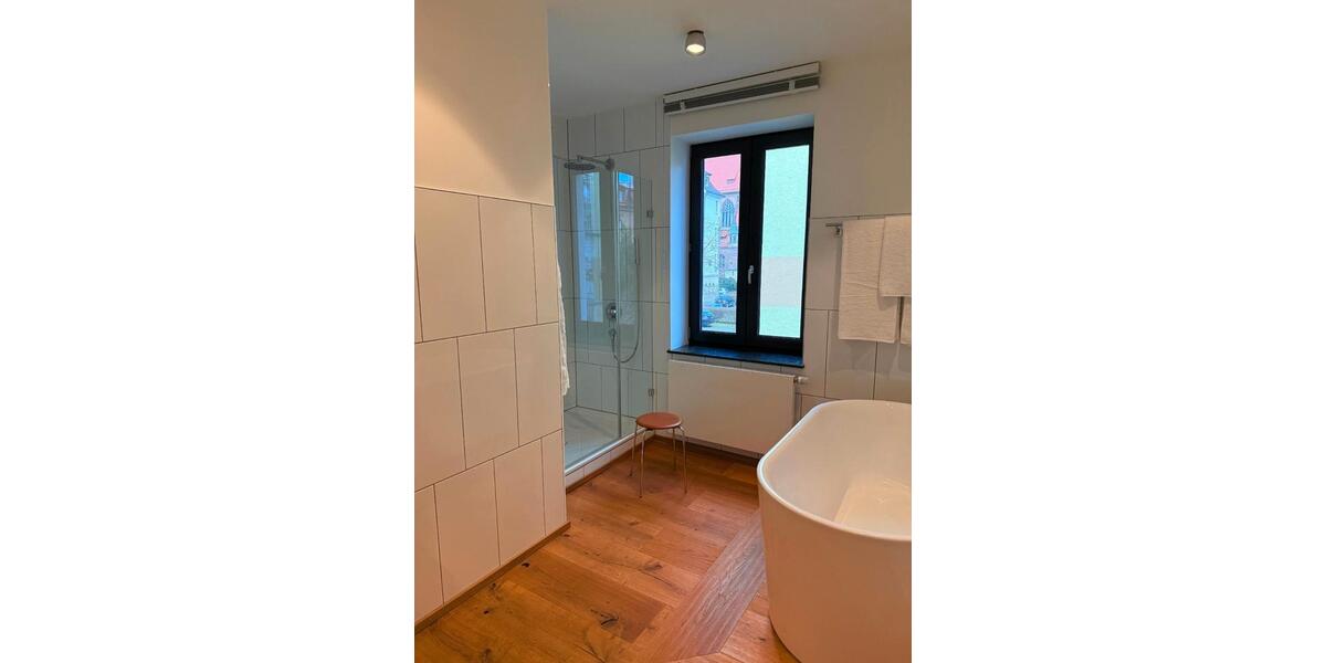 Etagenwohnung Ulm - 2 Zimmer, 82 m&sup2;, 1.650&euro; | Angebot:26148199