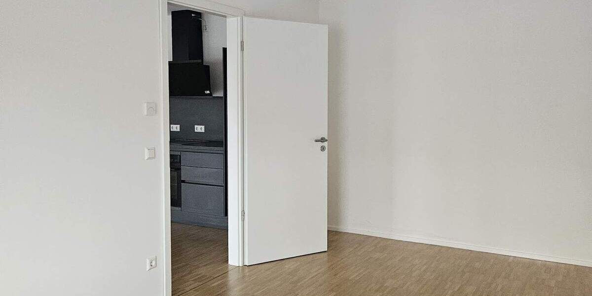 Etagenwohnung Stuttgart Untertürkheim - 3 Zimmer, 90 m&sup2;, 1.490&euro; | Angebot:25665160