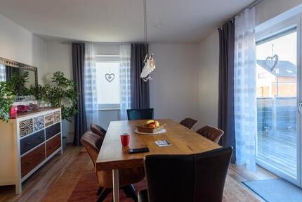 Haus Hawangen - 9 Zimmer, 185 m&sup2;, 1.700&euro; | Angebot:26588663