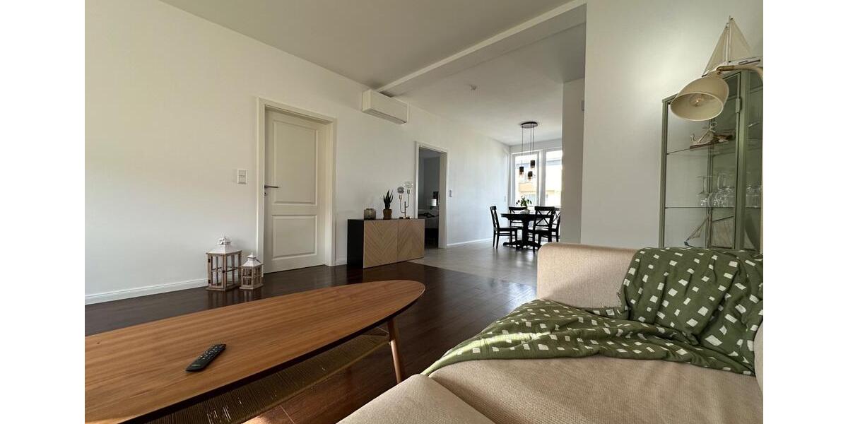 Etagenwohnung Bremerhaven Mitte - 3 Zimmer, 80 m&sup2;, 1.150&euro; | Angebot:26602995