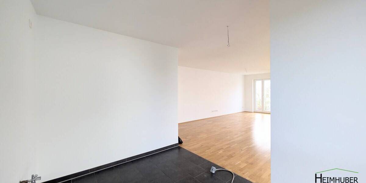 Etagenwohnung München Ramersdorf-Perlach - 3 Zimmer, 102 m&sup2;, 2.100&euro; | Angebot:26043003