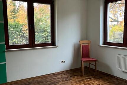 Wohnen auf Zeit Hamburg Altona - 8 Zimmer, 15 m&sup2;, 600&euro; | Angebot:25238918