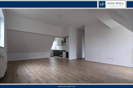 Gemütliche Wohnung mit großem WohnZimmer und Balkon - Stadtrandlage