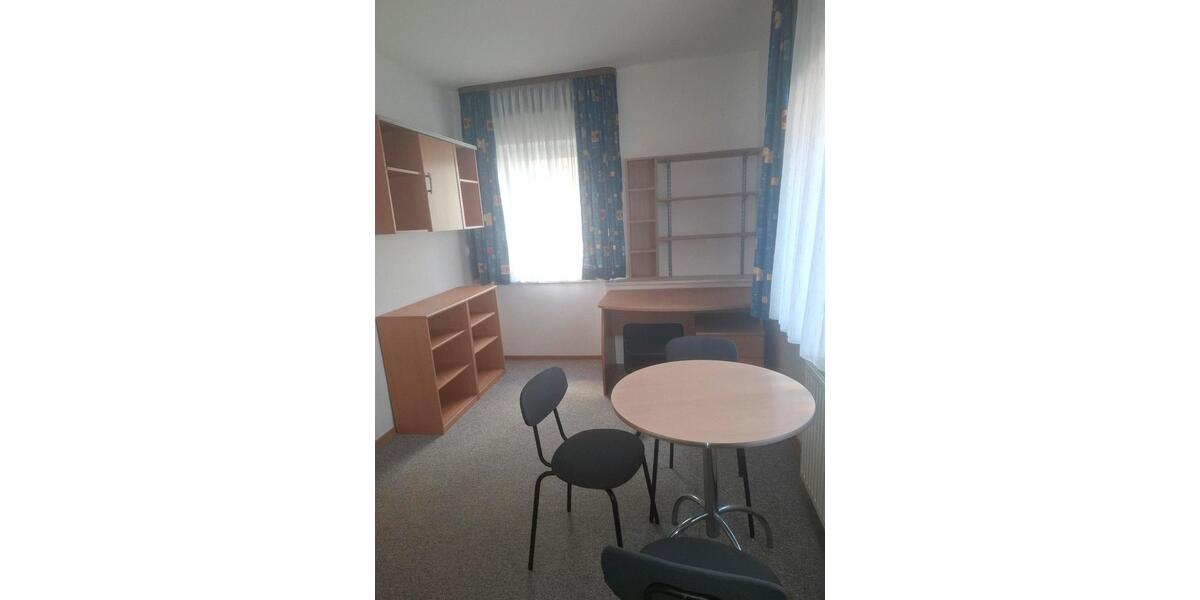 Wohnen auf Zeit Rottenburg am Neckar - 1 Zimmer, 13 m&sup2;, 330&euro; | Angebot:26218672