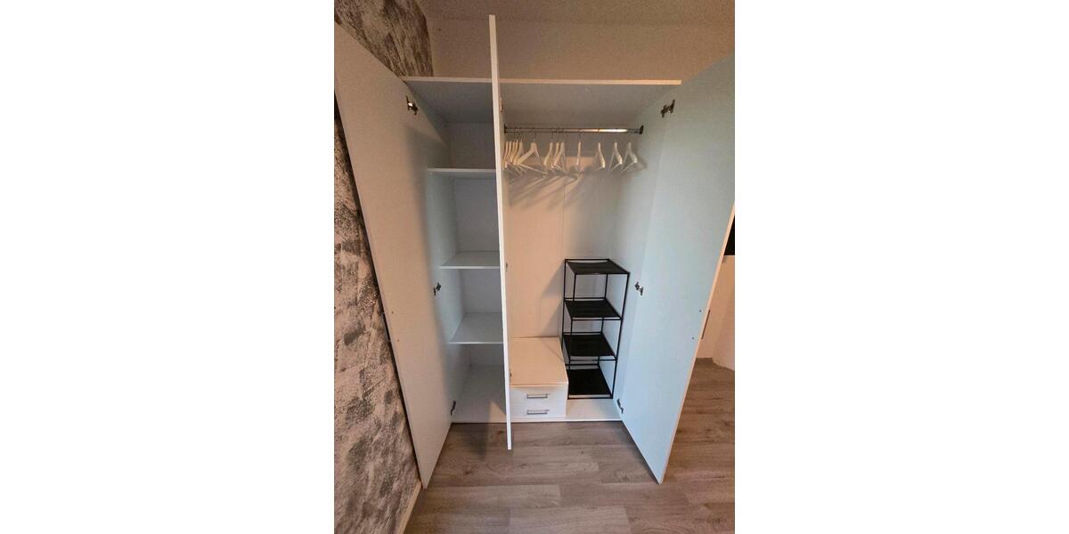 Wohnen auf Zeit Bielefeld Sennestadt - 3 Zimmer, 60 m&sup2;, 23&euro; | Angebot:23602806