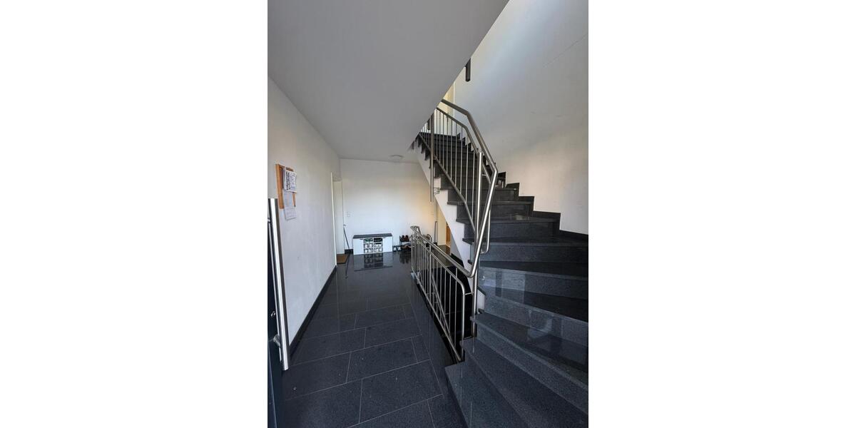 Erdgeschoßwohnung Detmold Hakedahl - 2 Zimmer, 62 m&sup2;, 775&euro; | Angebot:25377325