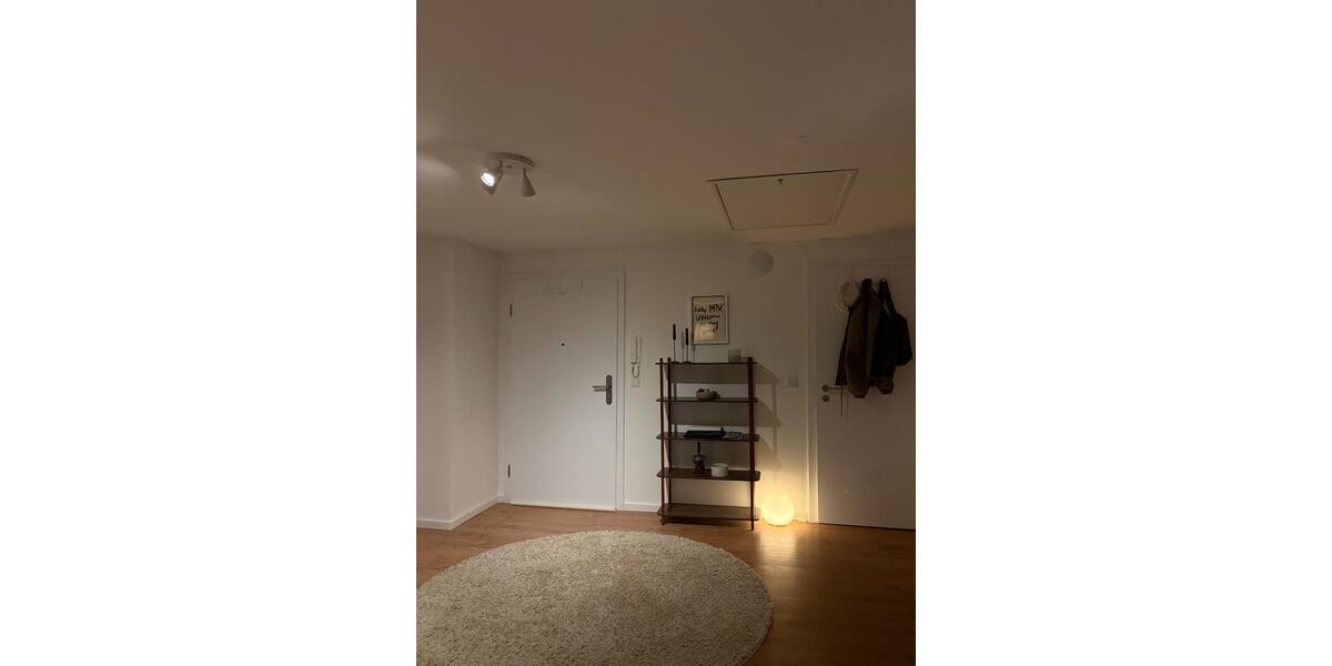 Dachgeschoßwohnung Siegen - 4 Zimmer, 95 m&sup2;, 450&euro; | Angebot:24665008