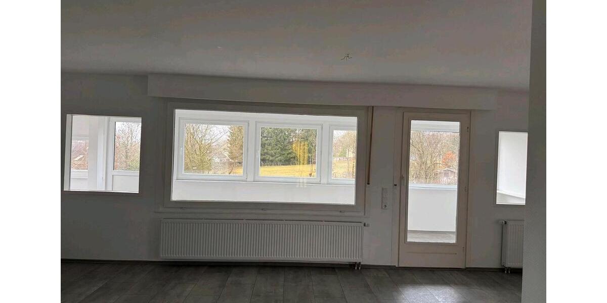 Etagenwohnung Simmerath - 2 Zimmer, 93 m&sup2;, 800&euro; | Angebot:24780154
