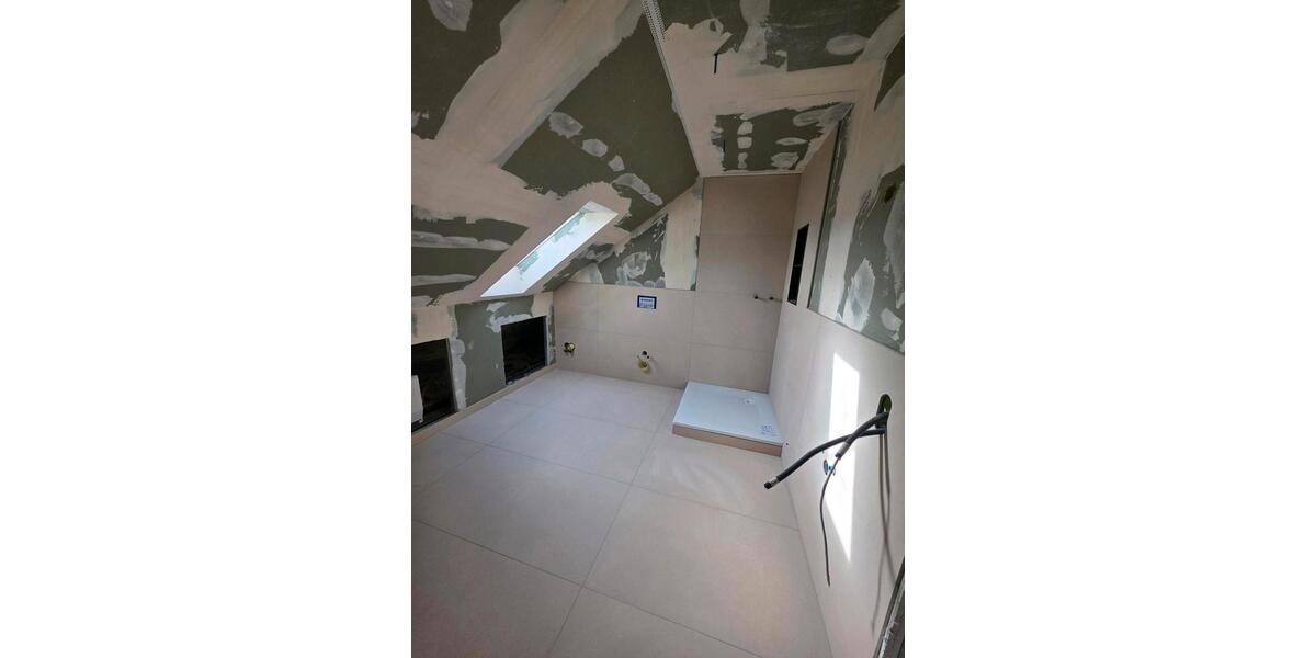 Dachgeschoßwohnung Rheinfelden (Baden) - 3 Zimmer, 80 m&sup2;, 1.300&euro; | Angebot:25765400