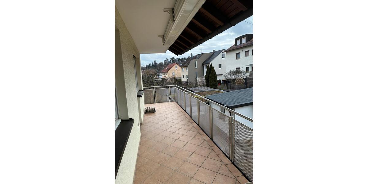 Etagenwohnung Filderstadt - 4 Zimmer, 94 m&sup2;, 1.400&euro; | Angebot:26670361