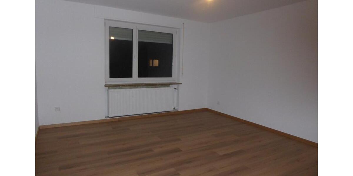 Etagenwohnung Rastatt - 4 Zimmer, 86 m&sup2;, 950&euro; | Angebot:24559804