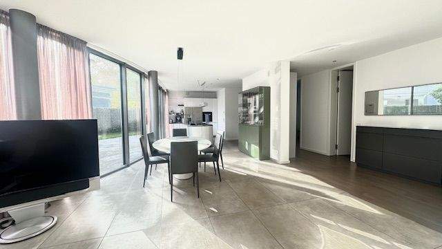 Etagenwohnung Essen Bredeney - 5 Zimmer, 190 m&sup2;, 2.700&euro; | Angebot:24796001