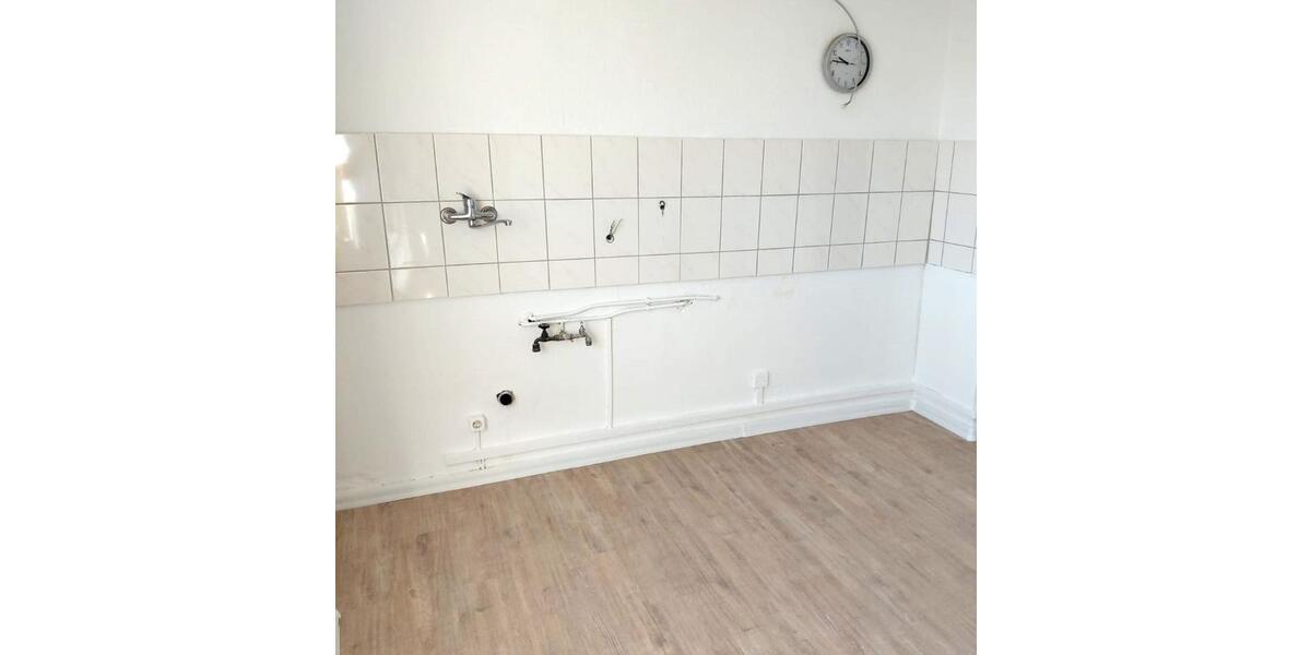 Etagenwohnung Löcknitz - 3 Zimmer, 65 m&sup2;, 357&euro; | Angebot:23511762
