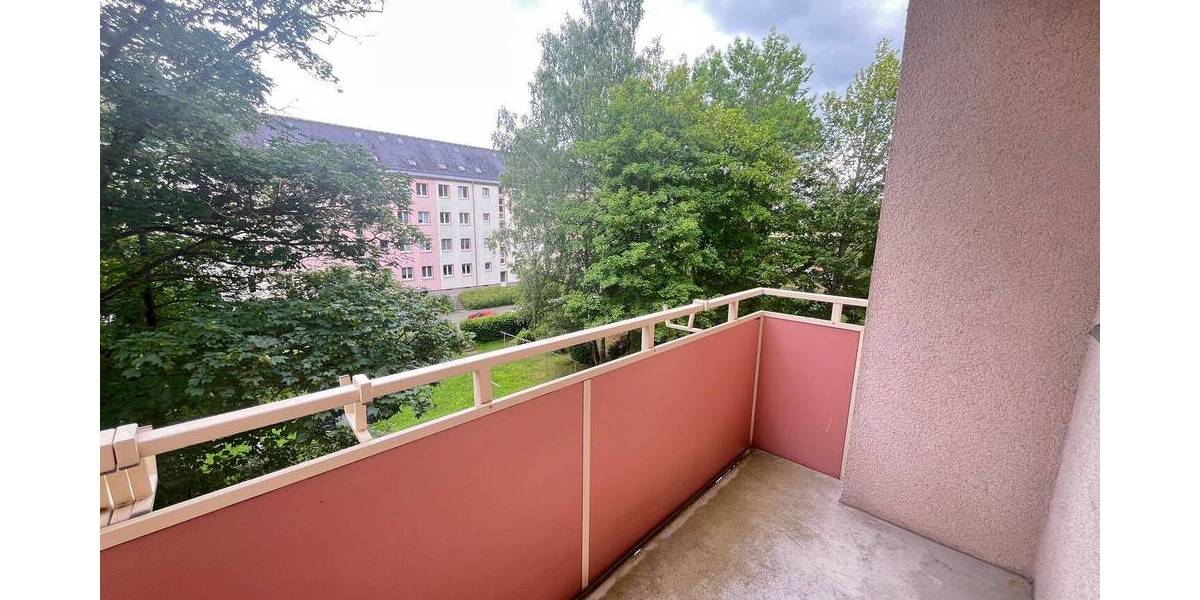 Etagenwohnung Zwickau Pölbitz - 3 Zimmer, 70 m&sup2;, 435&euro; | Angebot:26826667