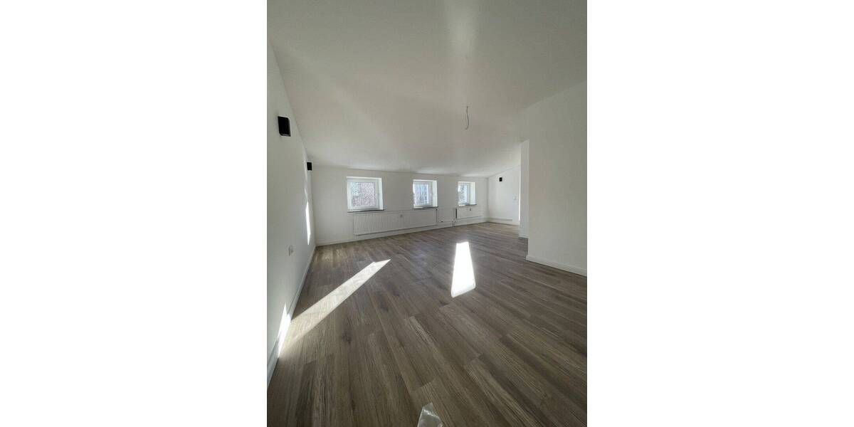 Etagenwohnung Hamburg Uhlenhorst - 3 Zimmer, 110 m&sup2;, 1.900&euro; | Angebot:26903135