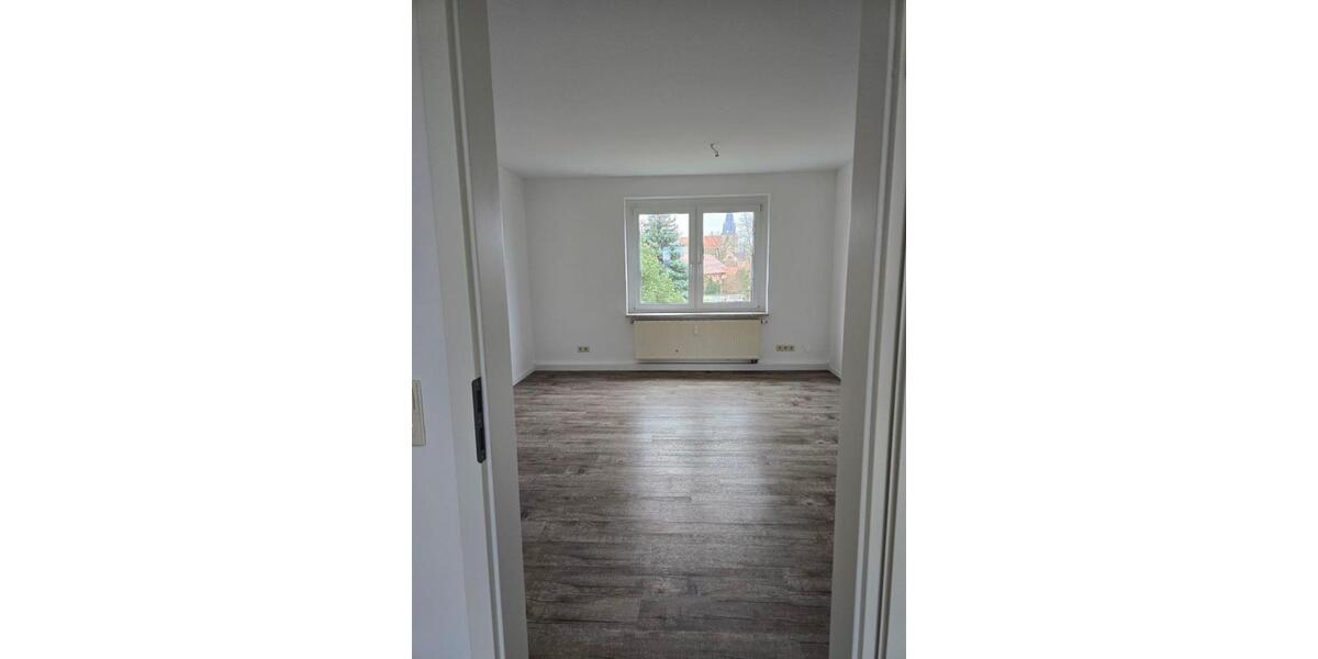 sanierte 2-Zimmer-Wohnung mit EBK und Keller 2 zimmer