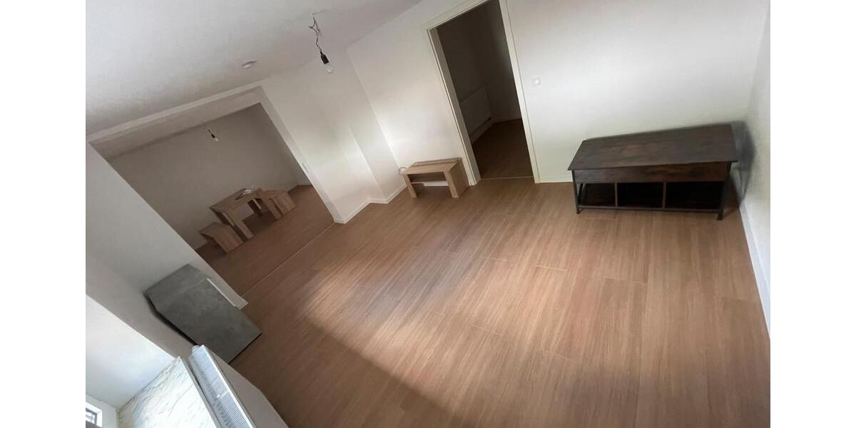 Etagenwohnung Annweiler am Trifels - 4 Zimmer, 120 m&sup2;, 1.300&euro; | Angebot:26626119