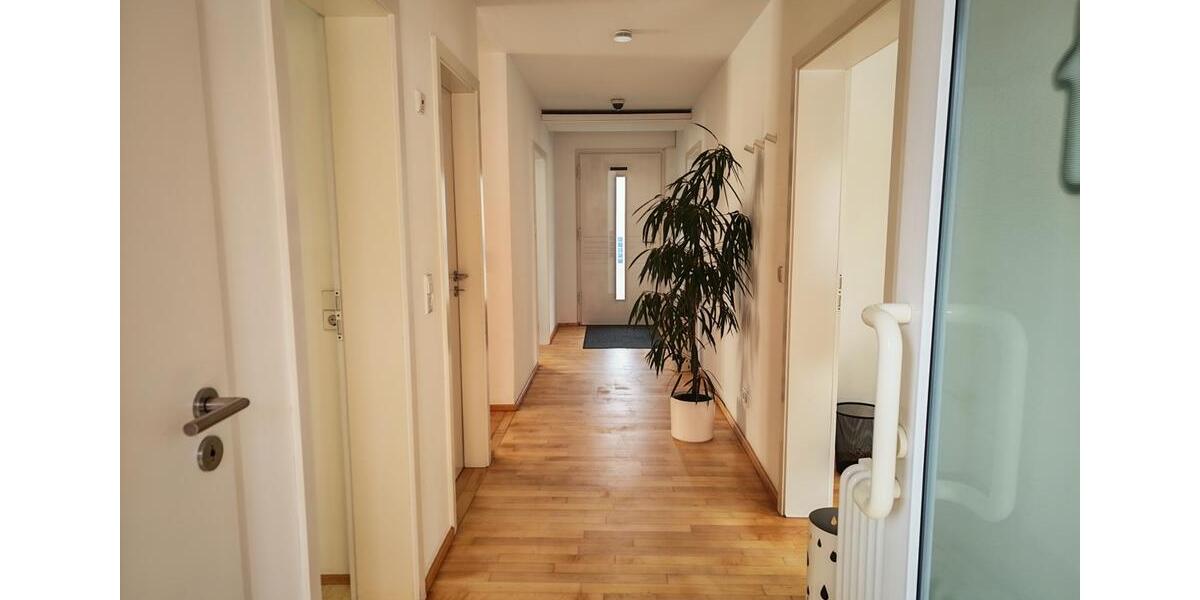 Einfamilienhaus Ottobeuren - 7 Zimmer, 201 m&sup2;, 2.950&euro; | Angebot:25612524