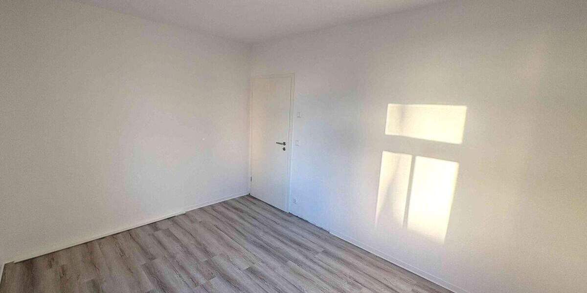 Etagenwohnung Eppendorf - 4 Zimmer, 95 m&sup2;, 795&euro; | Angebot:25726527