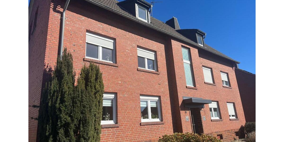 Dachgeschoßwohnung Heinsberg - 3 Zimmer, 53 m&sup2;, 480&euro; | Angebot:25353952