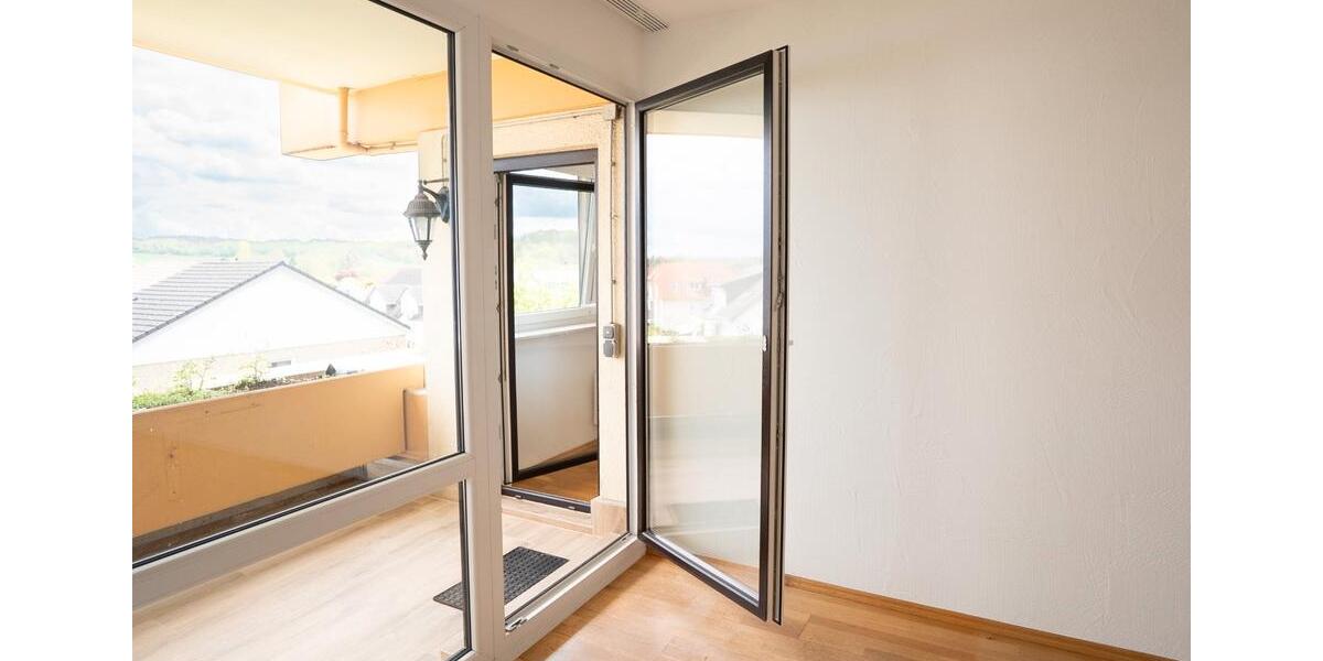 Etagenwohnung Saarlouis - 2 Zimmer, 69 m&sup2;, 680&euro; | Angebot:26422336