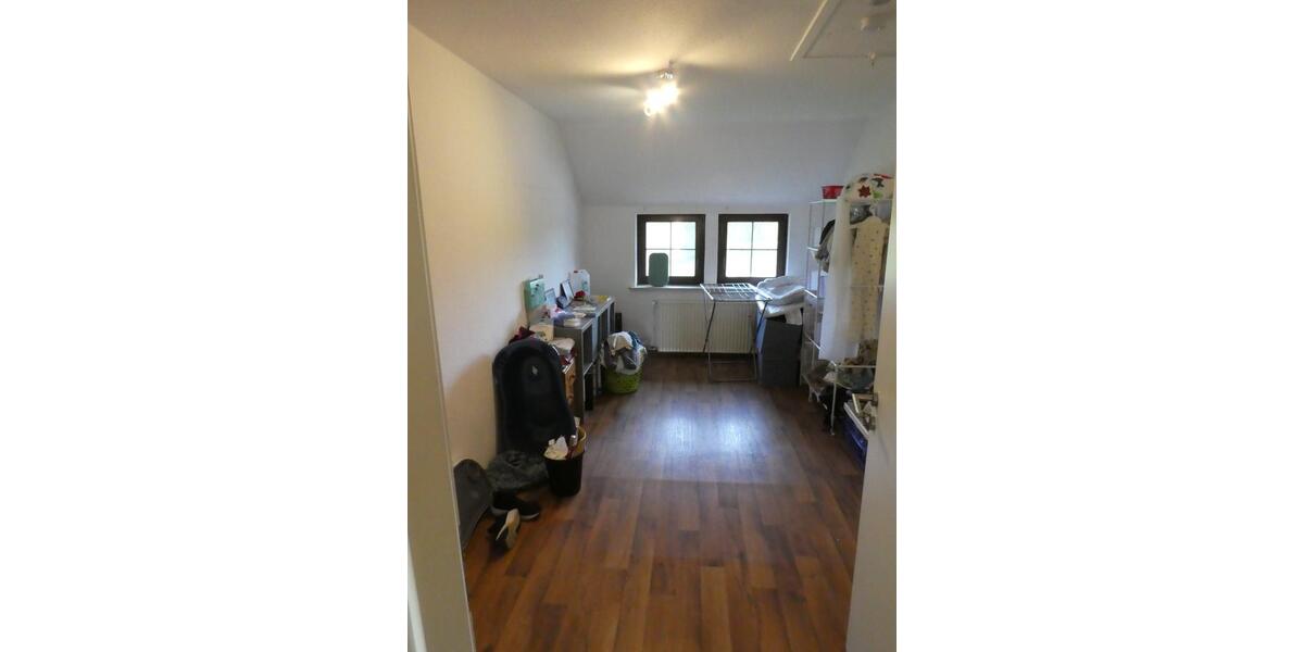 Dachgeschoßwohnung Hoya - 3.5 Zimmer, 120 m&sup2;, 800&euro; | Angebot:26572844