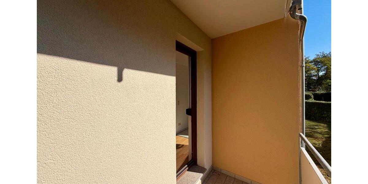 Erdgeschoßwohnung Weißenfels - 2 Zimmer, 50 m&sup2;, 350&euro; | Angebot:25364624