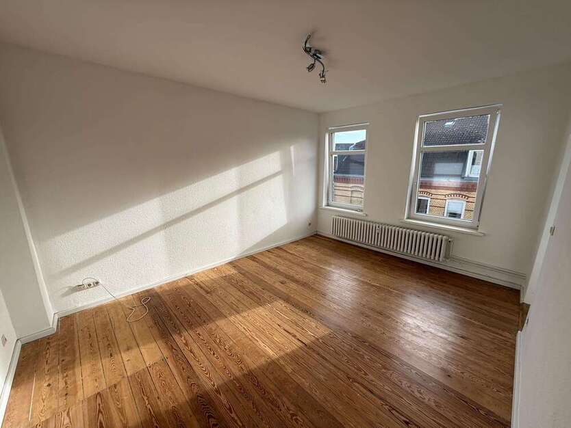 Wohnung zum Mieten in Kiel 550 € 47.06 m² 2 zimmer