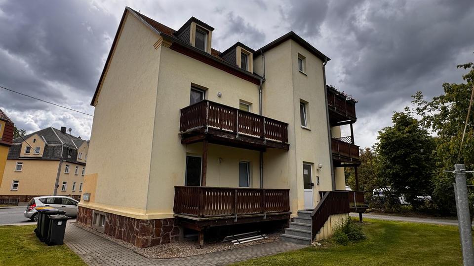 Hochparterre Döbeln - 1 Zimmer, 43 m&sup2;, 280&euro; | Angebot:25988079