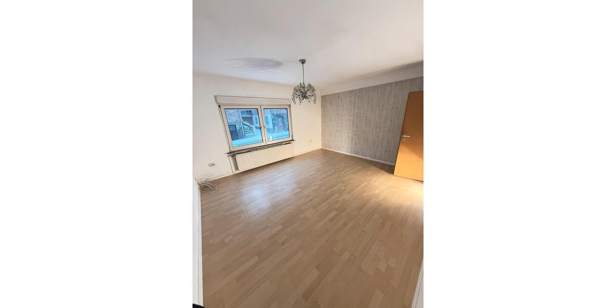 Erdgeschoßwohnung Dillenburg - 3 Zimmer, 70 m&sup2;, 790&euro; | Angebot:24782720