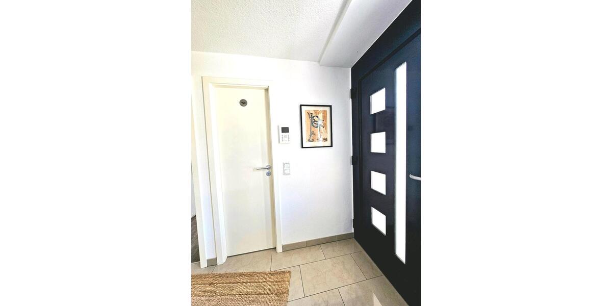 3 Zimmer Penthouse EBK Ausblick , ruhig , zentral 3 zimmer