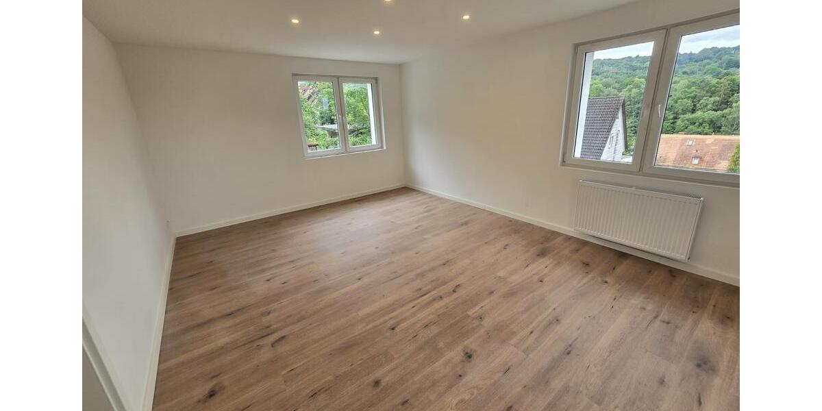 Einfamilienhaus Helsa - 4 Zimmer, 188 m&sup2;, 1.100&euro; | Angebot:24310991