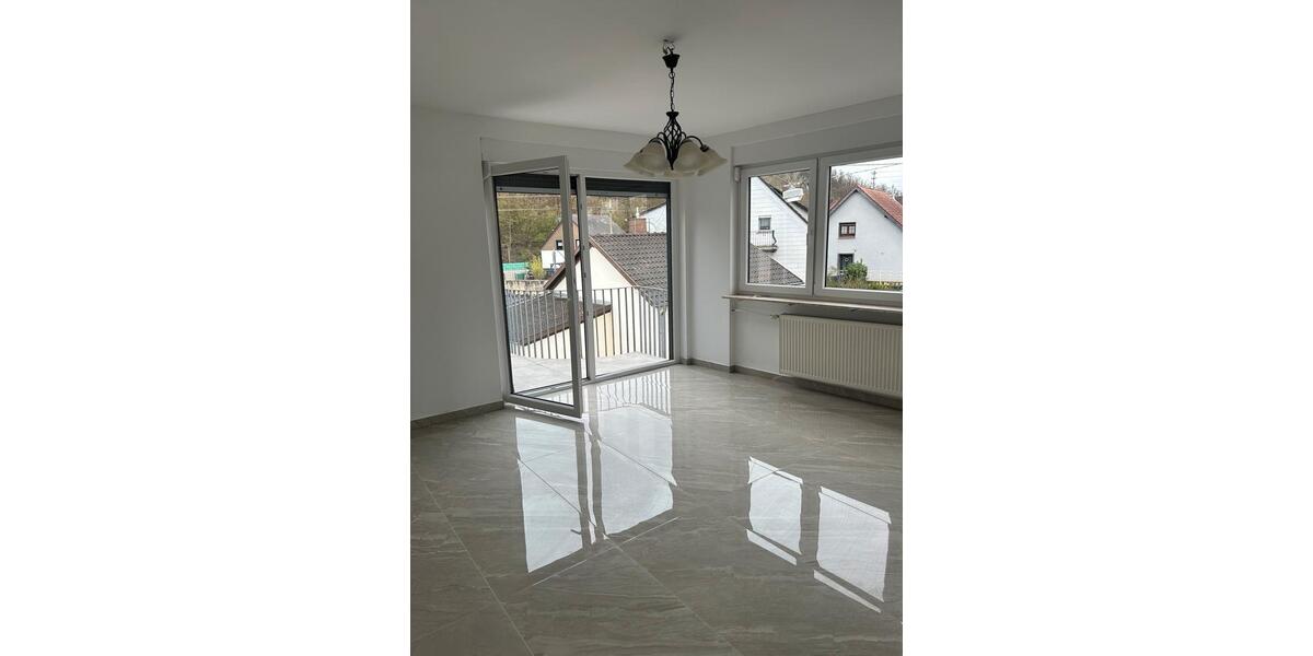 Reihenhaus Wadgassen - 5 Zimmer, 135 m&sup2;, 1.300&euro; | Angebot:26188209