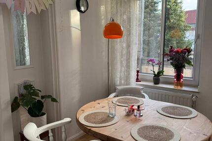 Möbliertes WG-Zimmer im Kreuzviertel (01.01.–30.06.) 1 zimmer