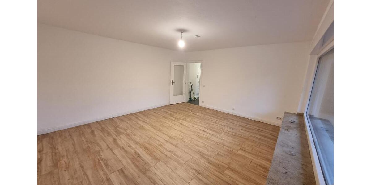 Etagenwohnung Solingen - 1 Zimmer, 43 m&sup2;, 430&euro; | Angebot:24740045