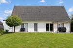 Einfamilienhaus Brackel - 7 Zimmer, 220 m&sup2;, 2.400&euro; | Angebot:26698292