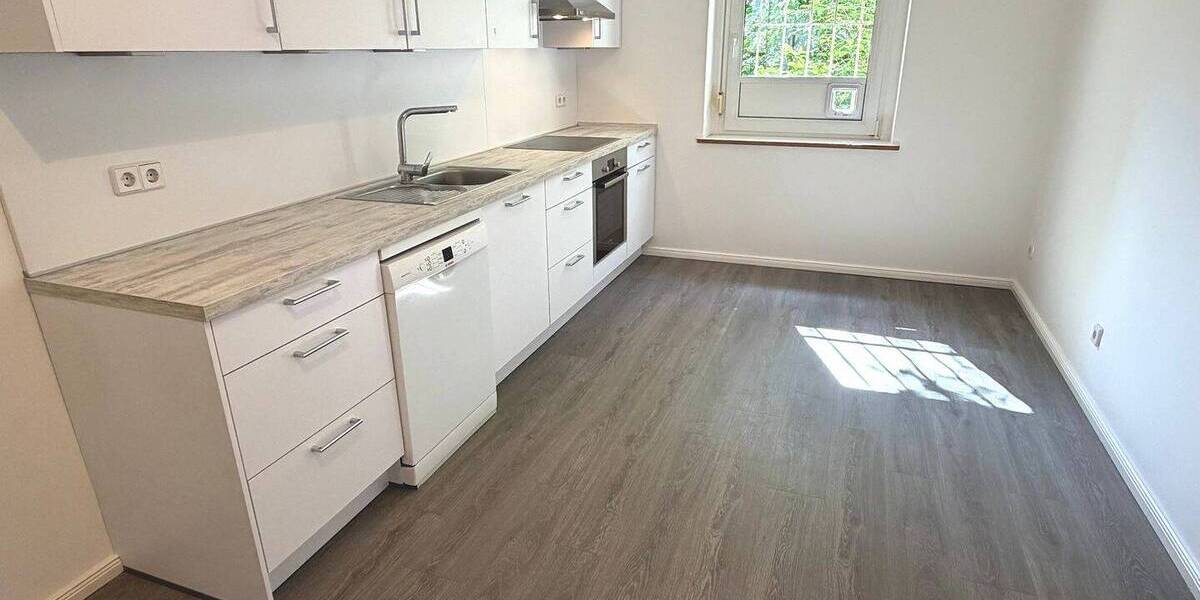 Etagenwohnung Berlin Lichterfelde - 2 Zimmer, 105 m&sup2;, 1.255&euro; | Angebot:26768208