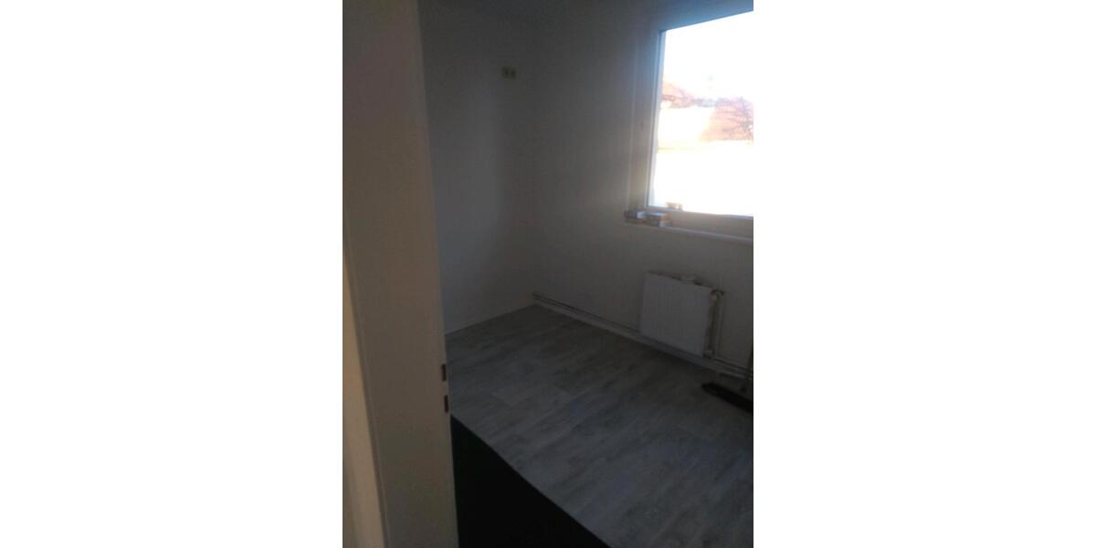 Etagenwohnung Vordorf - 4.5 Zimmer, 90 m&sup2;, 800&euro; | Angebot:26581878