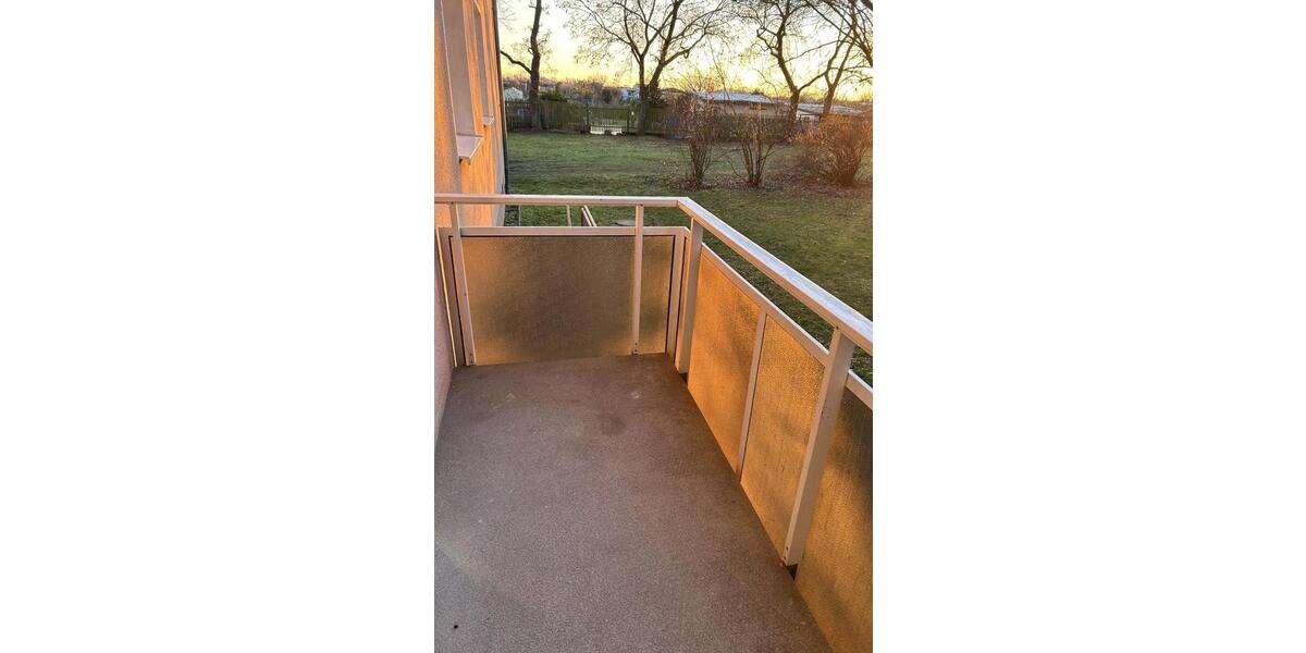 4-Zimmer-Wohnung mit Balkon im Erdgeschoss! 4 zimmer