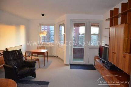 3 Zi.Whg., 3. Etage rechts, großer Balkon. Gute Lage in der Weststadt 3 zimmer