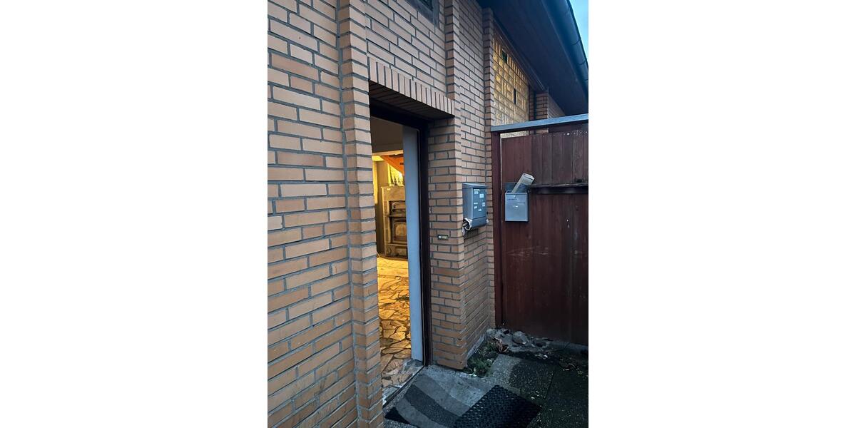 Einfamilienhaus Bad Münder am Deister - 7 Zimmer, 150 m&sup2;, 1.400&euro; | Angebot:25944471