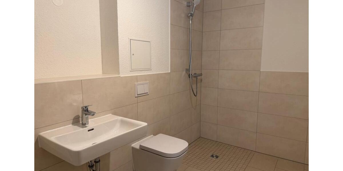 Etagenwohnung Quickborn - 2 Zimmer, 65 m&sup2;, 1.040&euro; | Angebot:25867517