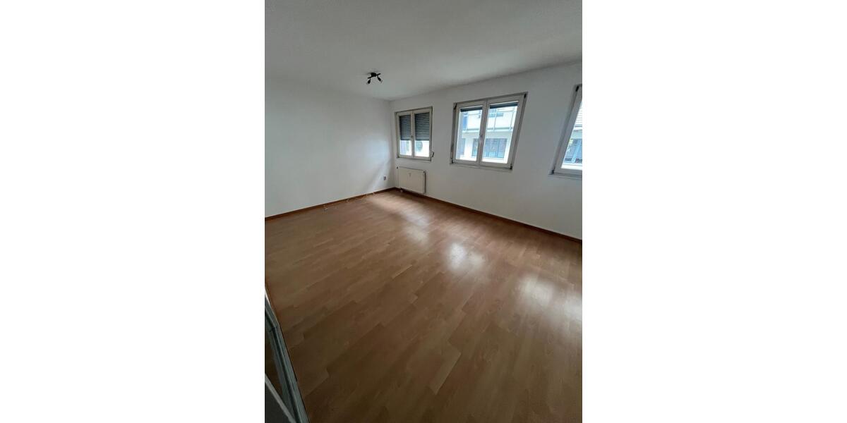 Maisonettenwohnung Freiberg - 4 Zimmer, 99 m&sup2;, 600&euro; | Angebot:24792767