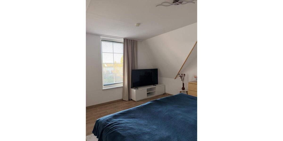 Einfamilienhaus Kröslin - 6 Zimmer, 220 m&sup2;, 1.990&euro; | Angebot:24671910