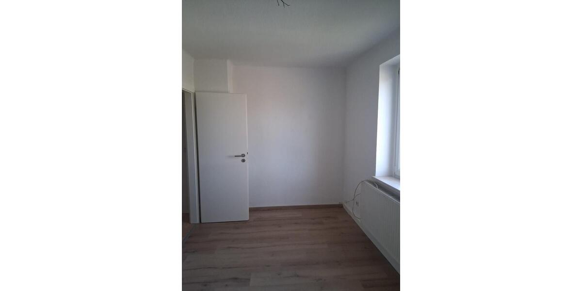 Erdgeschoßwohnung Drei Gleichen - 3 Zimmer, 61 m&sup2;, 440&euro; | Angebot:25903540