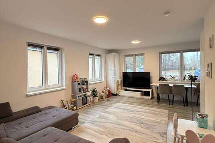 Wohnung Stahnsdorf - 3 Zimmer, 70 m&sup2;, 1.365&euro; | Angebot:25273845