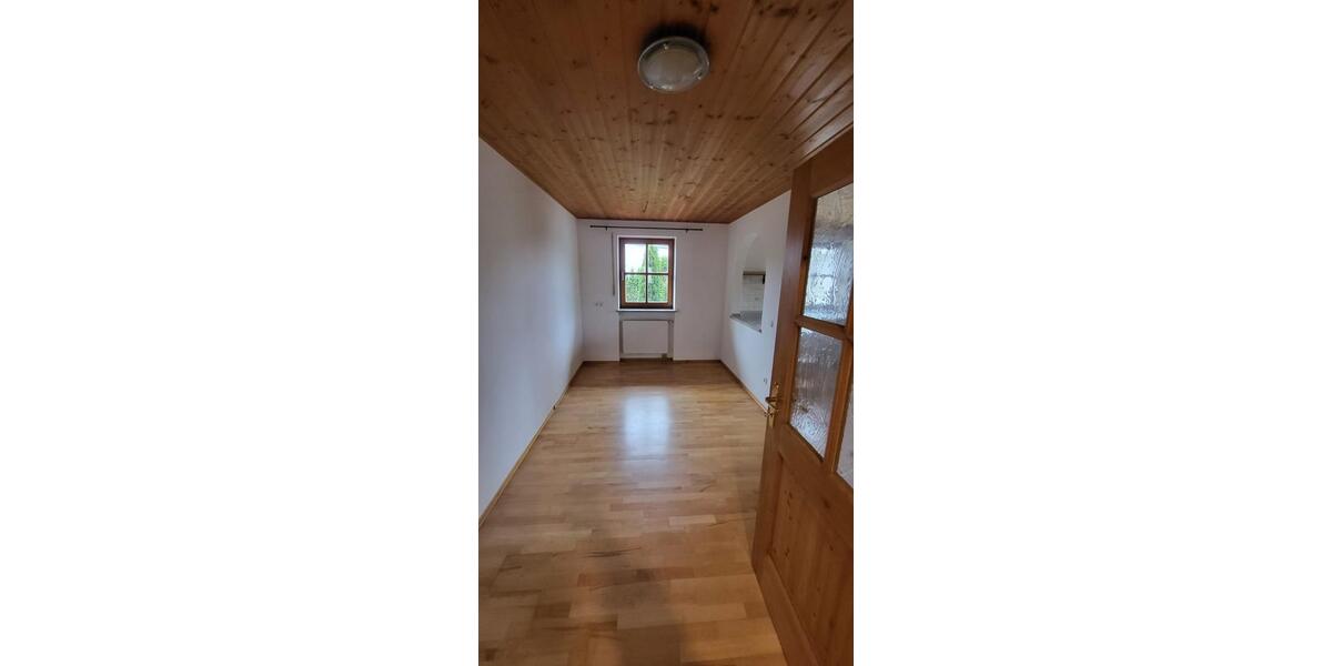 Erdgeschoßwohnung Rattenberg - 2 Zimmer, 120 m&sup2;, 900&euro; | Angebot:25977065