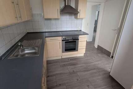 Wohnung Hammelburg - 3 Zimmer, 82 m&sup2;, 595&euro; | Angebot:27080619